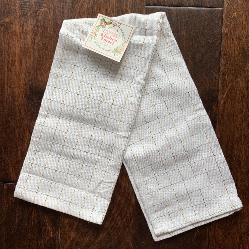 NWT Silver and Gold Check Pattern Kitchen Towel